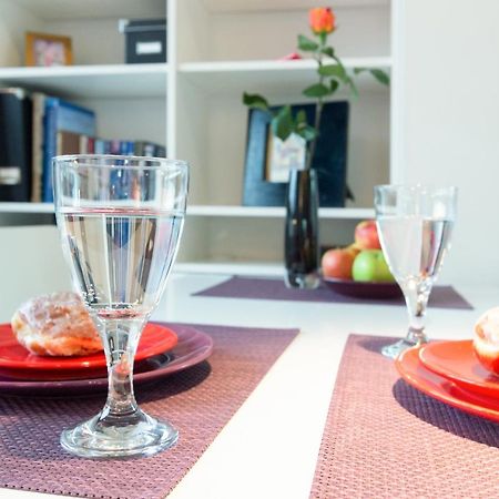 Secret Charm Fully Equipped Apt With Balcony كراكوفيا المظهر الخارجي الصورة